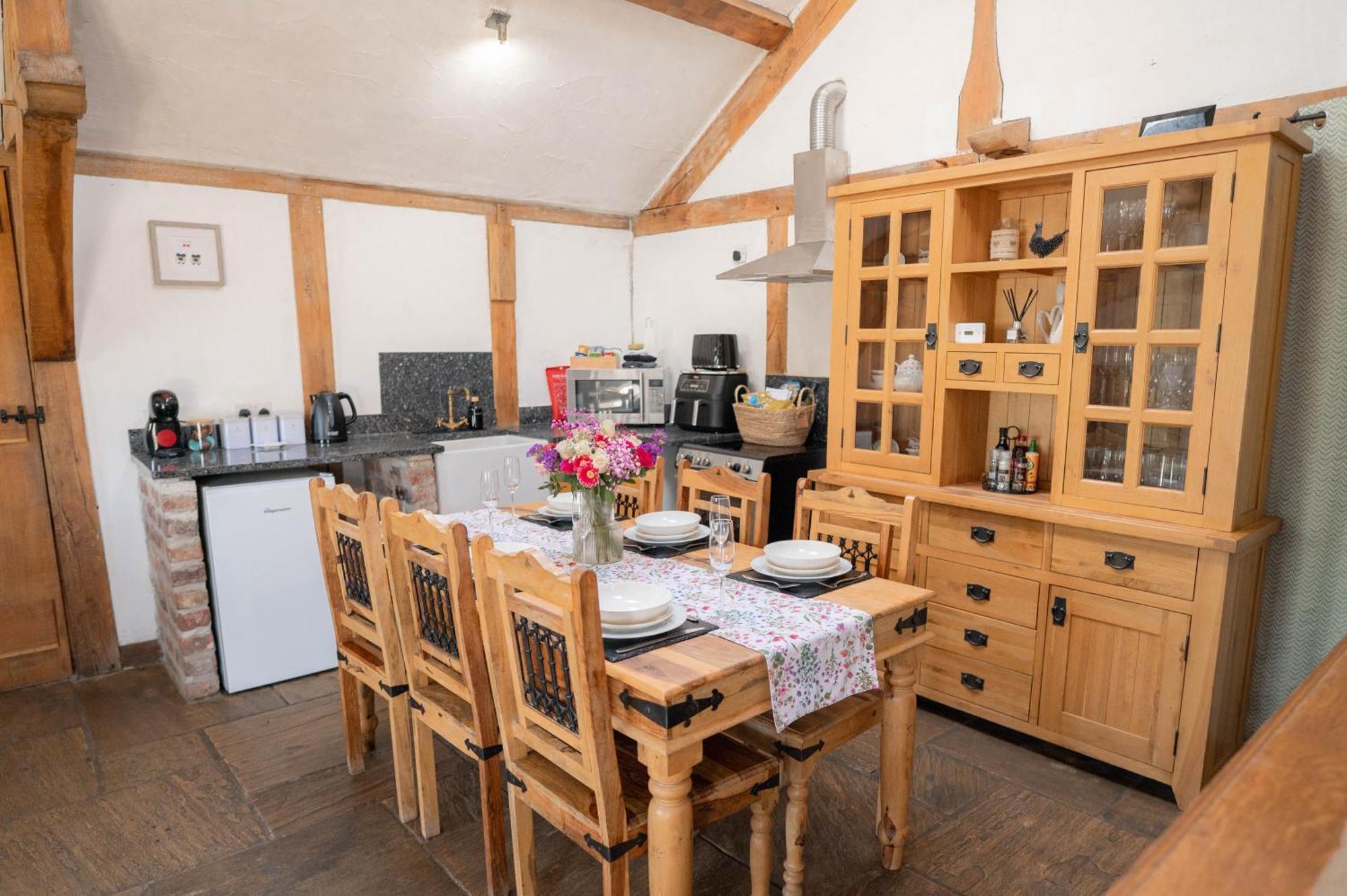 Barnacre Green Cottage - Eco-Friendly Cosy Cottage Moreton  Exterior photo